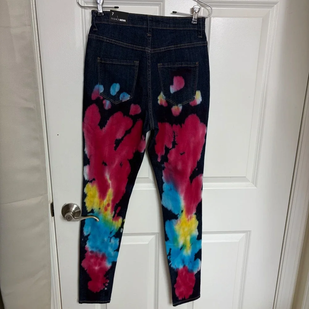 Fashion Nova Pride Tie Dye Skinny Jeans Dark Wash High Waist Rainbow Size 7 NEW